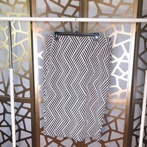 Lane Bryant Black & White Zig Zag Pencil Skirt - Worn Once!
